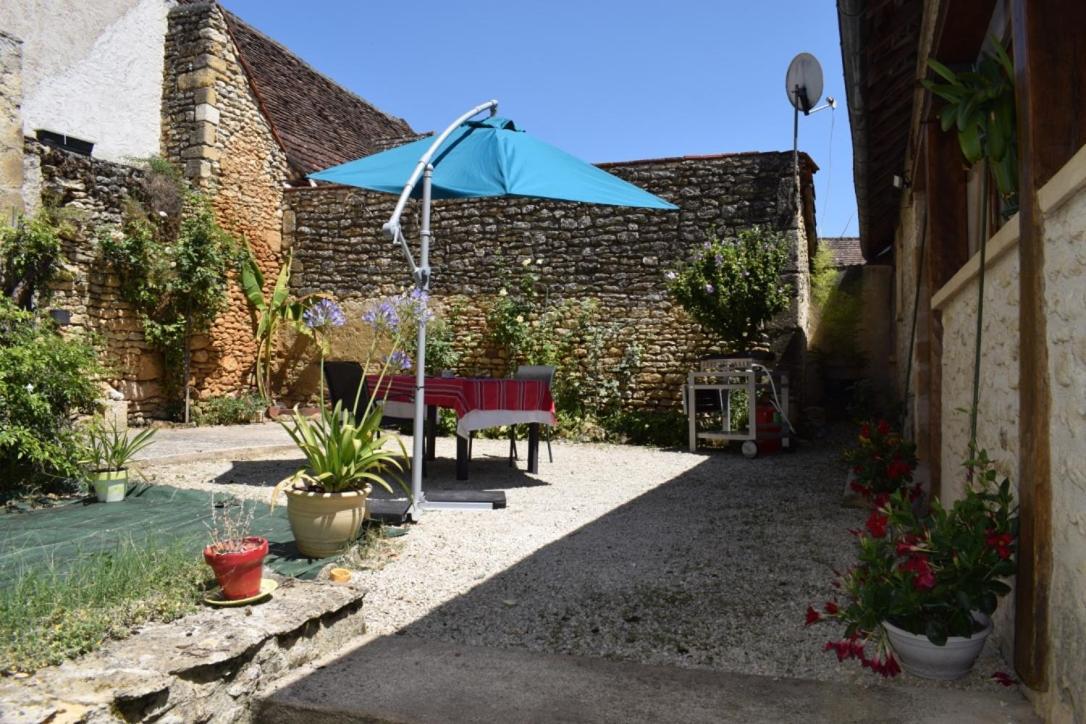 Suite Familiale 2 Chambres Double Auriac-du-Perigord Ngoại thất bức ảnh